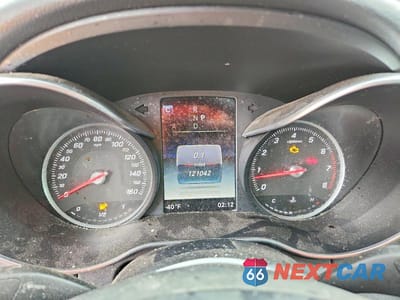 Zdjęcie 9 z 12 samochodu: 2018 MERCEDES-BENZ C 300 4MATIC VIN:55SWF4KB0JU239824 - miniatura