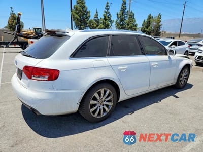 Trzecie zdjęcie samochodu z tyłu: 2010 AUDI A4 PREMIUM PLUS VIN:WAUWFAFL3AA140049 - miniatura