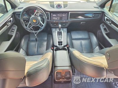 Zdjęcie 8 z 13 samochodu: 2020 PORSCHE MACAN VIN:WP1AA2A56LLB14318 - miniatura