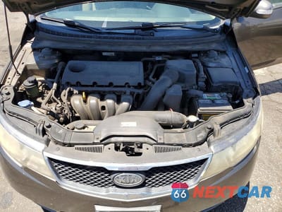 Zdjęcie 11 z 12 samochodu: 2010 KIA FORTE EX VIN:KNAFU4A29A5047597 - miniatura