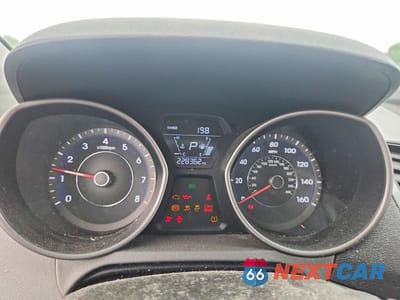 Zdjęcie 9 z 12 samochodu: 2016 HYUNDAI ELANTRA SE VIN:5NPDH4AE7GH665535 - miniatura