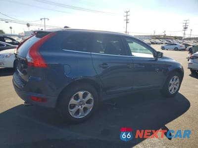 Trzecie zdjęcie samochodu z tyłu: 2012 VOLVO XC60 3.2 VIN:YV4940DL0C2311093 - miniatura