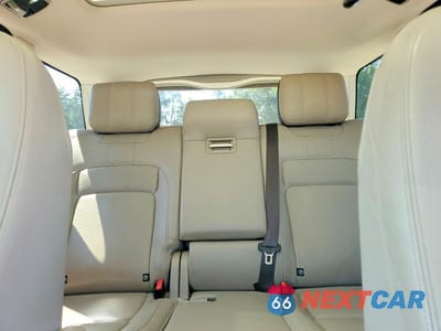 Zdjęcie 10 z 13 samochodu: 2019 LAND ROVER RANGE ROVER HSE VIN:SALGS2SV4KA522830 - miniatura