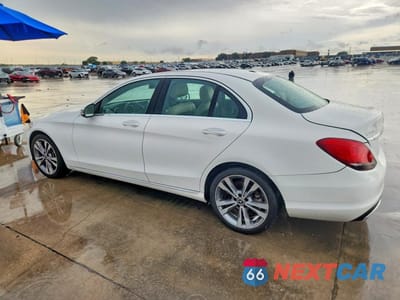 Drugie zdjęcie samochodu z przodu: 2019 MERCEDES-BENZ C 300 VIN:55SWF8DB8KU293989 - miniatura