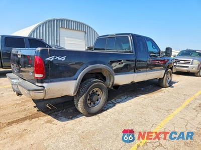 Trzecie zdjęcie samochodu z tyłu: 2000 FORD F250 SUPER DUTY VIN:1FTNX21F9YEC78202 - miniatura