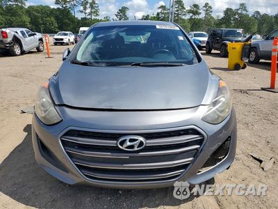 Piąte zdjęcie samochodu w środku: 2017 HYUNDAI ELANTRA GT BASE VIN:KMHD35LHXHU347116 - miniatura
