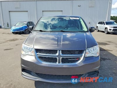 Piąte zdjęcie samochodu w środku: 2019 DODGE GRAND CARAVAN SE VIN:2C4RDGBG2KR740396 - miniatura