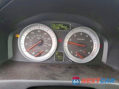 Zdjęcie 9 z 12 samochodu: 2013 VOLVO C70 T5 VIN:YV1672MC7DJ141955 - miniatura