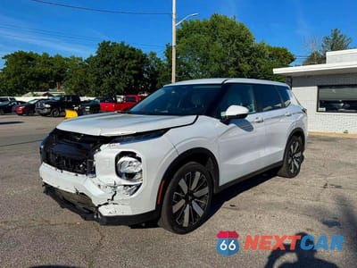 Drugie zdjęcie samochodu z przodu: 2025 MITSUBISHI OUTLANDER SE VIN:JA4J4VA88SZ021889 - miniatura