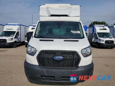 Piąte zdjęcie samochodu w środku: 2022 FORD TRANSIT DELIVERY TRUCK VIN:1FDBW5Z85NKA39963 - miniatura