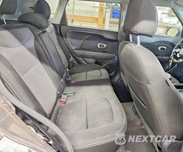 Zdjęcie 10 z 13 samochodu: 2018 KIA SOUL + VIN:KNDJP3A54J7537037 - miniatura