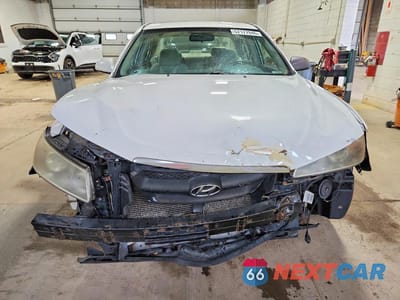 Piąte zdjęcie samochodu w środku: 2007 HYUNDAI SONATA GLS VIN:5NPET46C87H260309 - miniatura