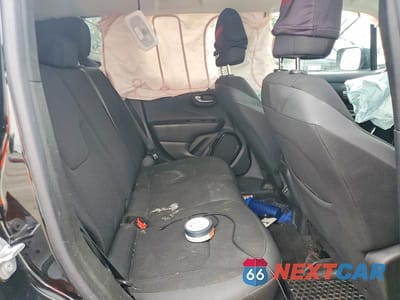 Zdjęcie 11 z 13 samochodu: 2018 JEEP RENEGADE LATITUDE VIN:ZACCJBBB4JPJ15178 - miniatura