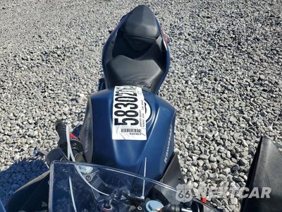 Piąte zdjęcie samochodu w środku: 2026 KAWASAKI EX500 VIN:ML5EXGG15TDA83587 - miniatura