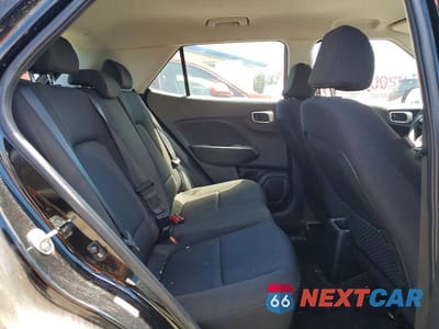 Zdjęcie 11 z 13 samochodu: 2022 HYUNDAI VENUE SE VIN:KMHRB8A30NU141526 - miniatura