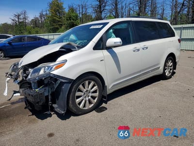2017 TOYOTA SIENNA LIMITED PREMIUM 7-PASSENGER 5TDDZ3DC1HS161771 - główne zdjęcie licytacji z USA - miniatura