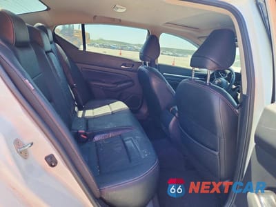 Zdjęcie 10 z 13 samochodu: 2023 NISSAN ALTIMA SR VIN:1N4BL4CWXPN404580 - miniatura