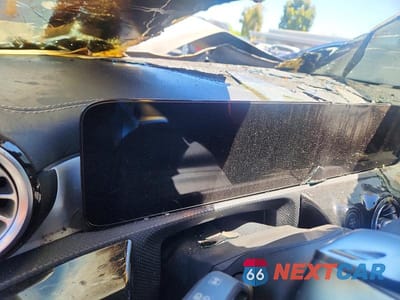 Zdjęcie 9 z 13 samochodu: 2021 MERCEDES-BENZ CLA 45 AMG VIN:W1K5J5DBXMN208610 - miniatura