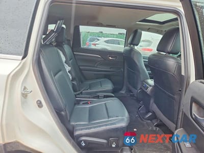 Zdjęcie 10 z 13 samochodu: 2019 TOYOTA HIGHLANDER HYBRID LIMITED VIN:5TDDGRFH0KS071178 - miniatura