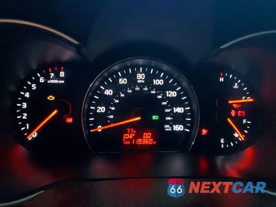 Zdjęcie 9 z 13 samochodu: 2014 KIA SORENTO LX VIN:5XYKTCA6XEG523127 - miniatura