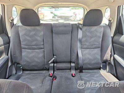 Zdjęcie 10 z 13 samochodu: 2016 NISSAN ROGUE S VIN:5N1AT2MT6GC925169 - miniatura