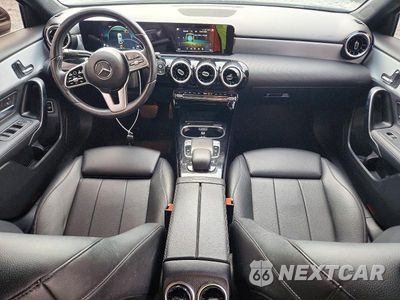 Zdjęcie 8 z 12 samochodu: 2020 MERCEDES-BENZ A 220 4MATIC VIN:W1K3G4FB4LJ200649 - miniatura