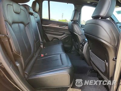 Zdjęcie 11 z 14 samochodu: 2025 JEEP GRND CHEROKE VIN:1C4RJHBG5SC311745 - miniatura