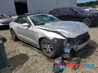 Czwarte zdjęcie samochodu z boku: 2017 FORD MUSTANG VIN:1FATP8UH0H5281759 - miniatura