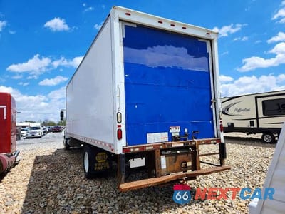 Zdjęcie 6 z 13 samochodu: 2017 INTERNATIONAL 4300 BOX TRUCK VIN:1HTMMMMM7HH637350 - miniatura