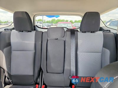 Zdjęcie 10 z 13 samochodu: 2018 FORD ESCAPE SE VIN:1FMCU9GD7JUA72821 - miniatura