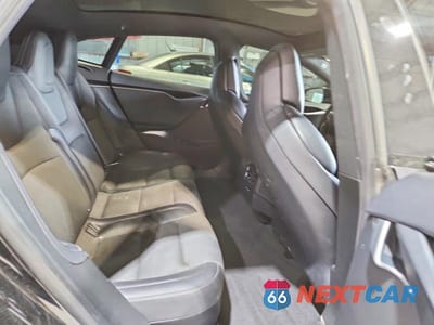 Zdjęcie 10 z 12 samochodu: 2019 TESLA MODEL S VIN:5YJSA1E22KF304845 - miniatura