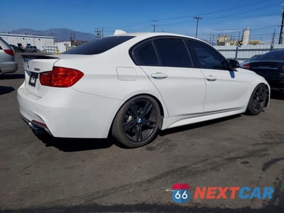 Trzecie zdjęcie samochodu z tyłu: 2014 BMW 335 I VIN:WBA3A9C50EF479415 - miniatura