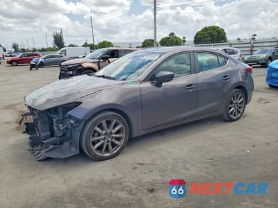 2018 MAZDA 3 GRAND TOURING 3MZBN1W39JM214790 - główne zdjęcie licytacji z USA - miniatura
