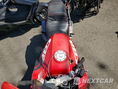 Piąte zdjęcie samochodu w środku: 1991 HONDA CBR1000 F VIN:JH2SC2407MM100141 - miniatura