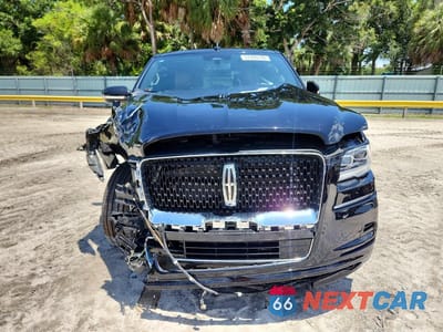 Piąte zdjęcie samochodu w środku: 2023 LINCOLN NAVIGATOR L RESERVE VIN:5LMJJ3LG9PEL11220 - miniatura