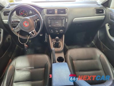 Zdjęcie 8 z 12 samochodu: 2014 VOLKSWAGEN JETTA SE VIN:3VWB17AJ8EM376081 - miniatura