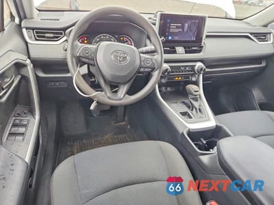 Zdjęcie 8 z 12 samochodu: 2024 TOYOTA RAV4 LE VIN:2T3F1RFV1RC402067 - miniatura