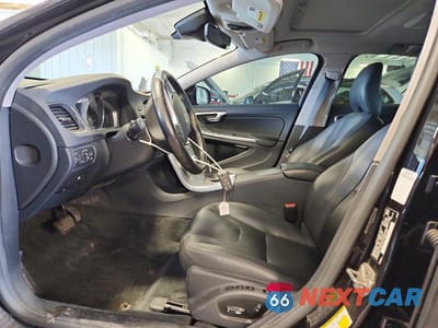 Zdjęcie 7 z 13 samochodu: 2018 VOLVO V60 CROSS COUNTRY PREMIER VIN:YV440MWK3J2056440 - miniatura