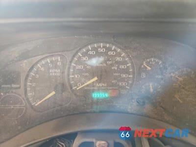 Zdjęcie 9 z 12 samochodu: 2001 GMC NEW SIERRA C1500 VIN:1GTEC19V71Z292762 - miniatura