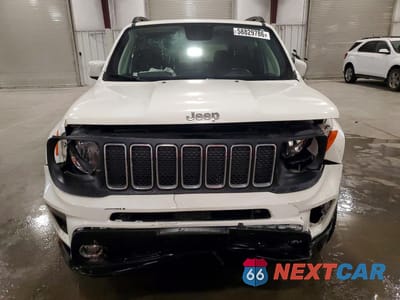 Piąte zdjęcie samochodu w środku: 2019 JEEP RENEGADE LATITUDE VIN:ZACNJBBB5KPK71899 - miniatura