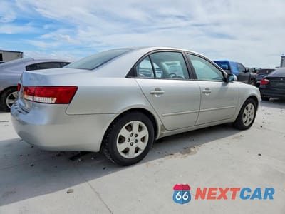 Trzecie zdjęcie samochodu z tyłu: 2006 HYUNDAI SONATA GL VIN:5NPET46C26H099356 - miniatura