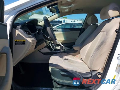 Zdjęcie 7 z 12 samochodu: 2016 HYUNDAI SONATA SE VIN:5NPE24AF6GH306997 - miniatura