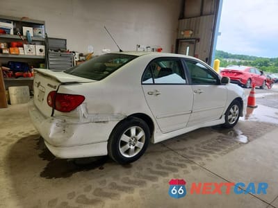 Trzecie zdjęcie samochodu z tyłu: 2005 TOYOTA COROLLA S VIN:2T1BR32E95C424749 - miniatura