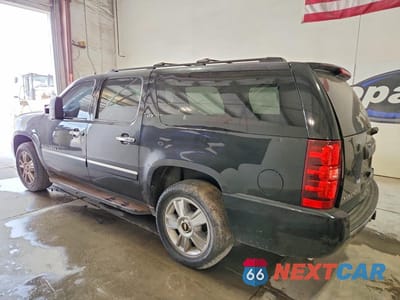 Drugie zdjęcie samochodu z przodu: 2013 CHEVROLET SUBURBAN K1500 LTZ VIN:1GNSKKE70DR304684 - miniatura