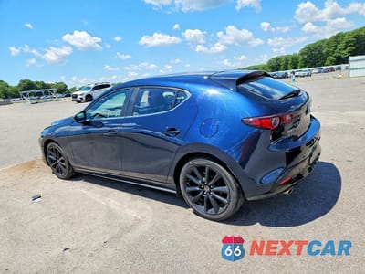 Drugie zdjęcie samochodu z przodu: 2024 MAZDA 3 SELECT SPORT VIN:JM1BPAKM6R1714359 - miniatura