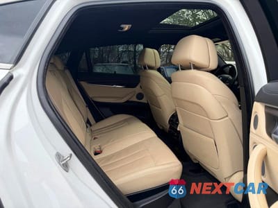 Zdjęcie 6 z 13 samochodu: 2017 BMW X6 XDRIVE50I VIN:5UXKU6C37H0W38407 - miniatura