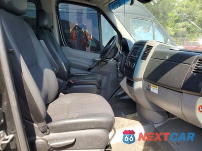 Piąte zdjęcie samochodu w środku: 2015 MERCEDES-BENZ SPRINTER 2500 VIN:WDZPE8DC5F5976077 - miniatura