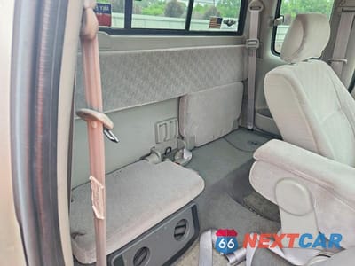 Zdjęcie 10 z 12 samochodu: 2004 TOYOTA TACOMA XTRACAB VIN:5TEVL52N54Z309231 - miniatura