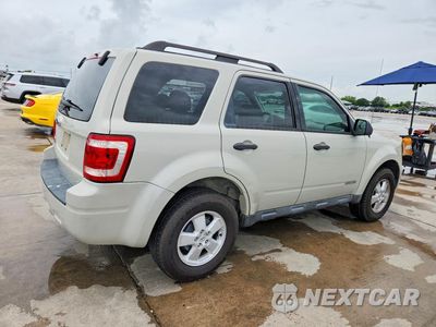 Trzecie zdjęcie samochodu z tyłu: 2008 FORD ESCAPE XLT VIN:1FMCU03Z68KB45700 - miniatura