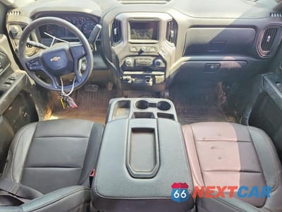 Zdjęcie 8 z 12 samochodu: 2021 CHEVROLET SILVERADO K2500 HEAVY DUTY VIN:1GC1YLE79MF116126 - miniatura